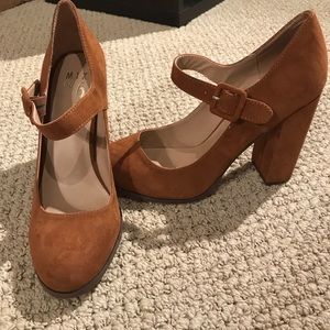 Mix No. 6 size 9 tan suede block heels